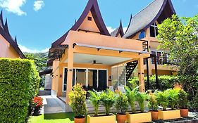 Blue Haven Bay Villa 21D And Resort Apartments